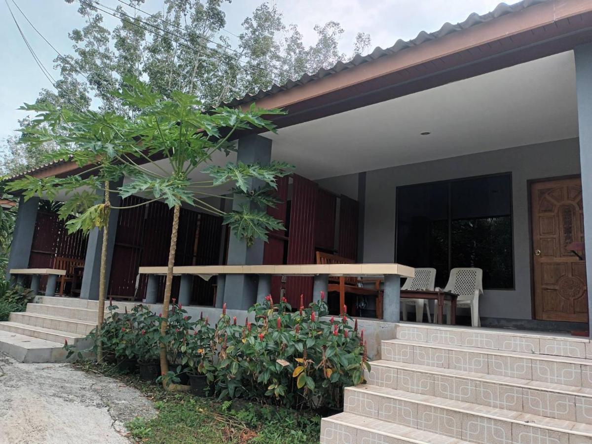 Baanphong Lanta Villa Ko Lanta Екстериор снимка