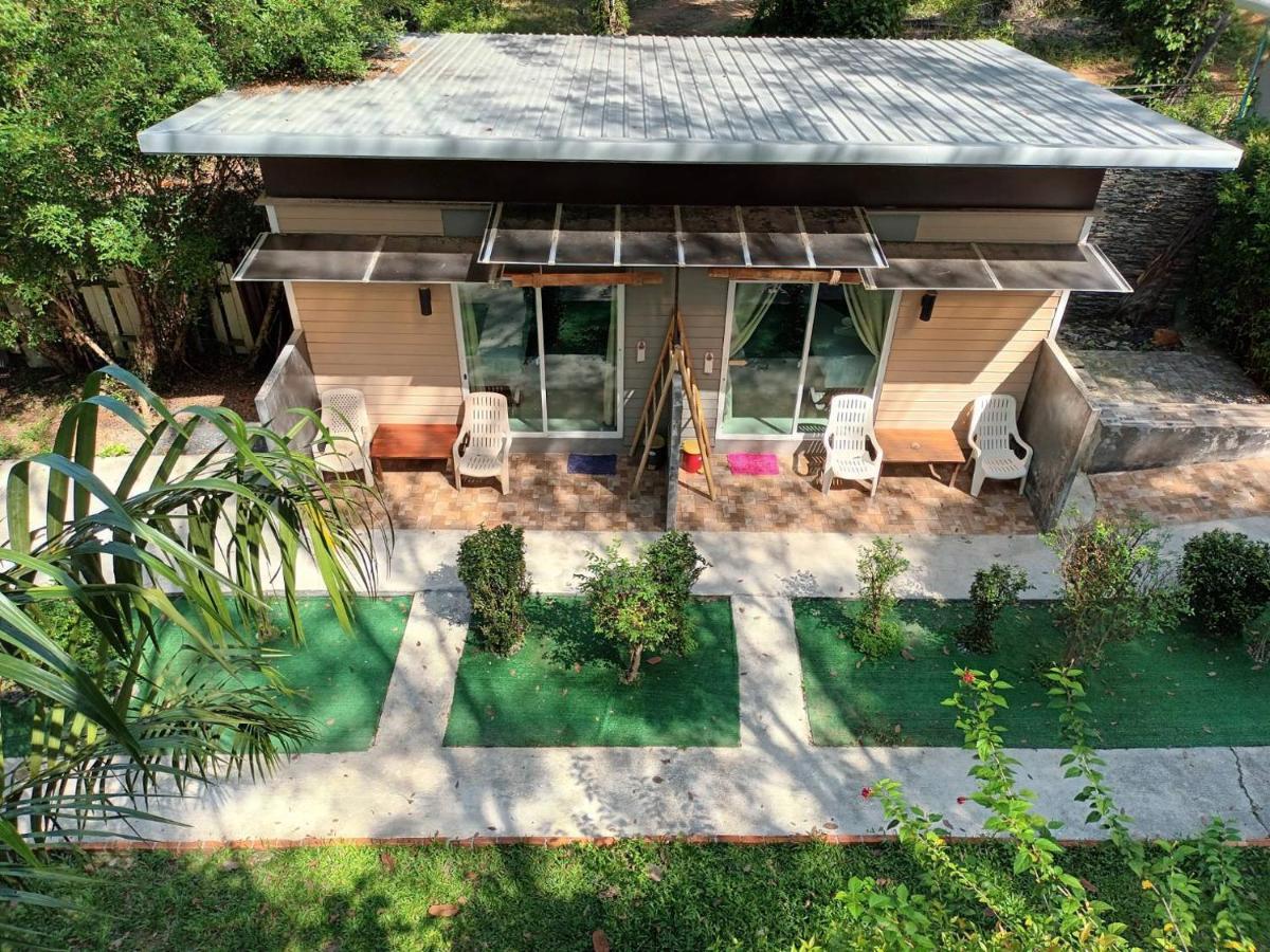 Baanphong Lanta Villa Ko Lanta Екстериор снимка