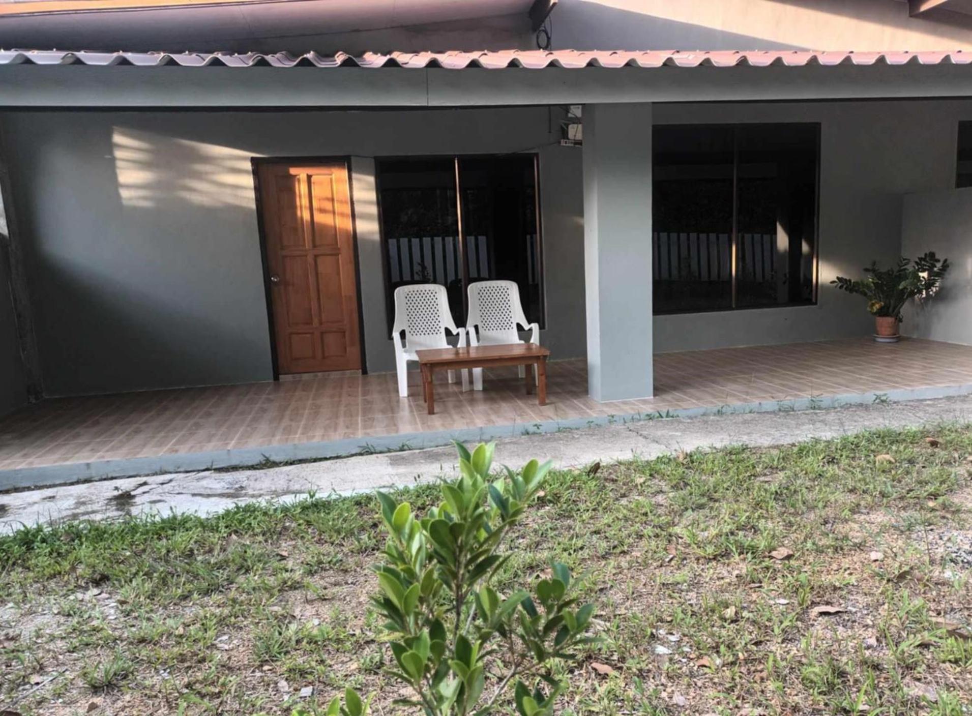 Baanphong Lanta Villa Ko Lanta Екстериор снимка