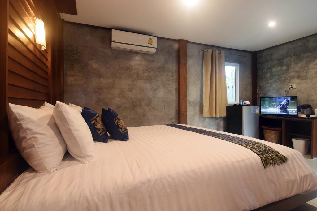 Baanphong Lanta Villa Ko Lanta Екстериор снимка