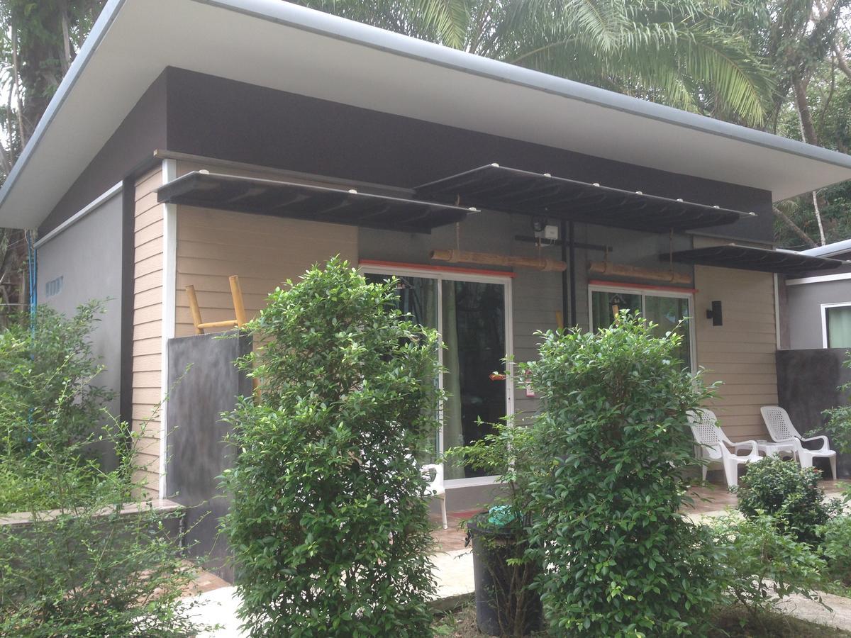 Baanphong Lanta Villa Ko Lanta Екстериор снимка